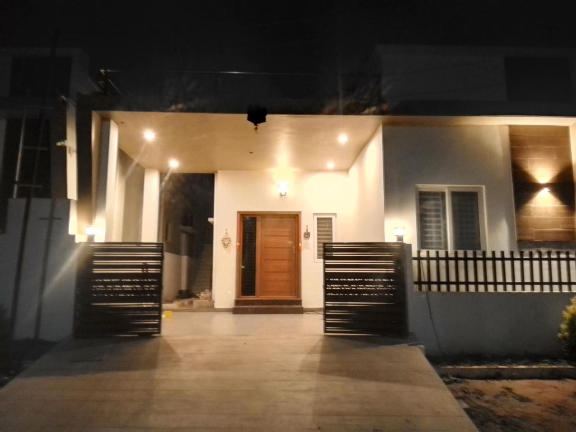 Shi'S 2Bhk Individual Villa @ Coimbatore Ngoại thất bức ảnh